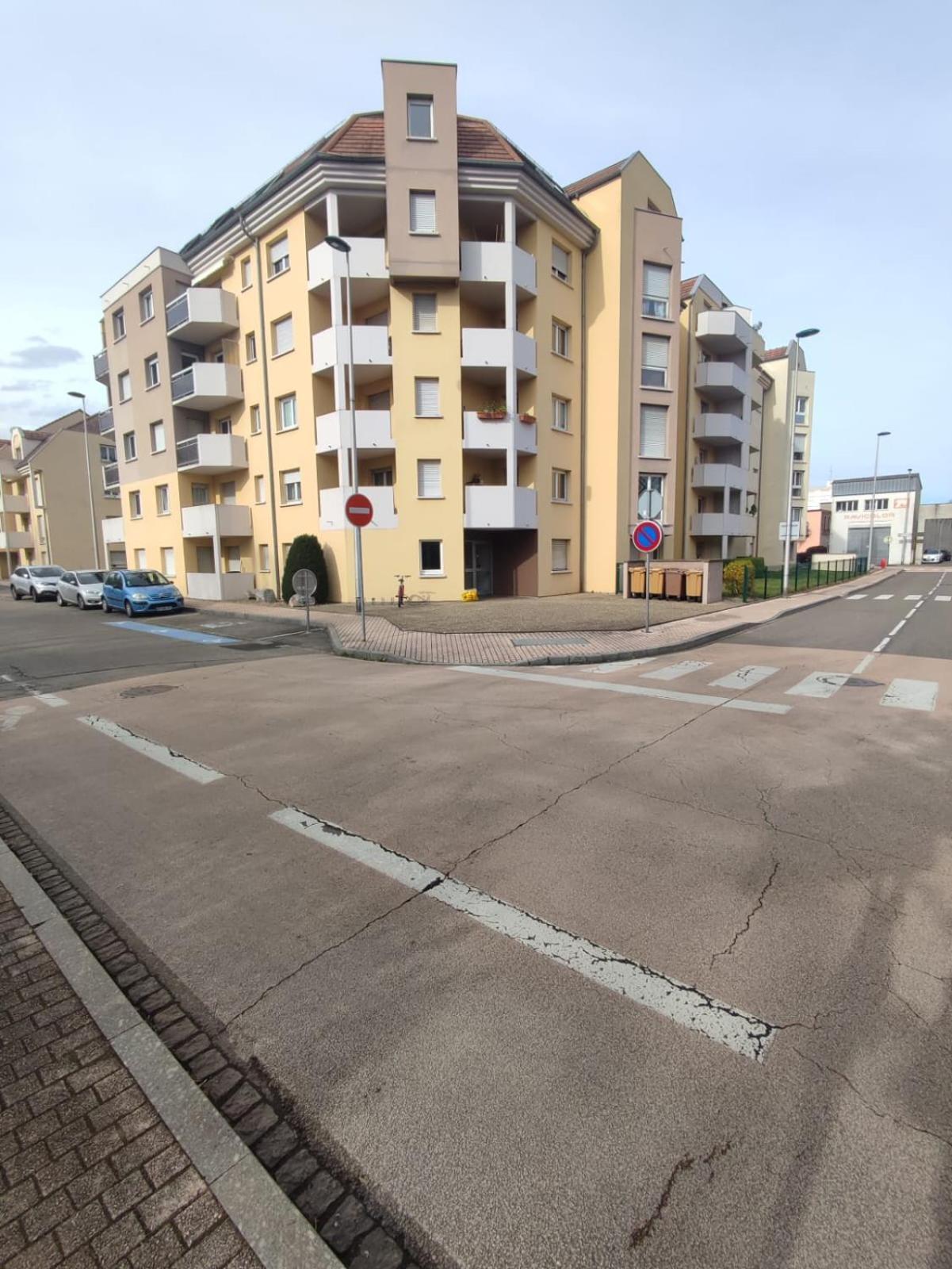 Douillet-Kanamappart-Euroairport Leilighet Saint-Louis  Eksteriør bilde
